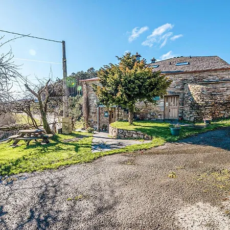 Gorgeous In Fonsagrada With Kitchen